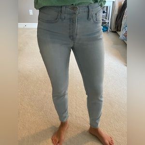 Madewell light wash skinny crop 9” mid rise